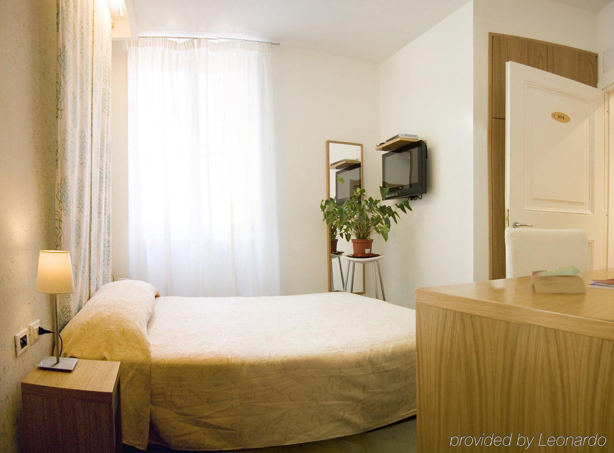 Residenza Domizia Otel Roma Oda fotoğraf