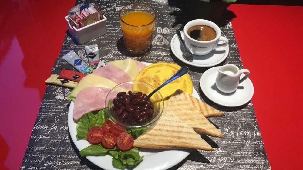 Residenza Domizia Otel Roma Dış mekan fotoğraf