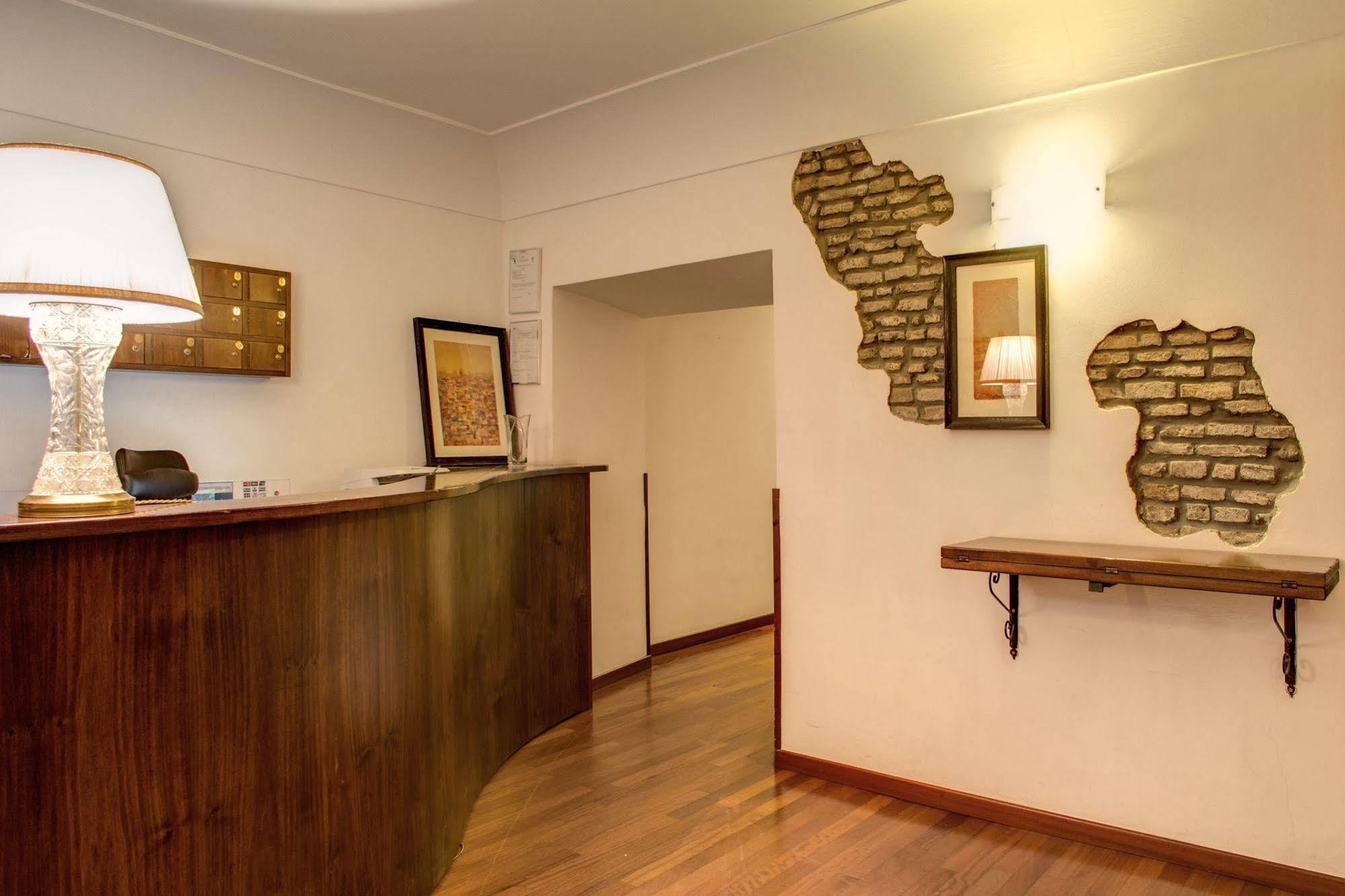 Residenza Domizia Otel Roma Dış mekan fotoğraf